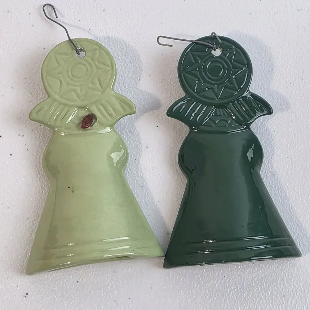 Set 2 Vtg Hand Painted Angel Christmas Ornaments Ceramic Choir Robe Green MCM